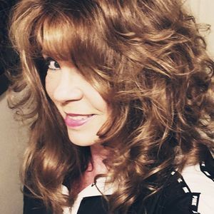 Meet your Posher, Danell